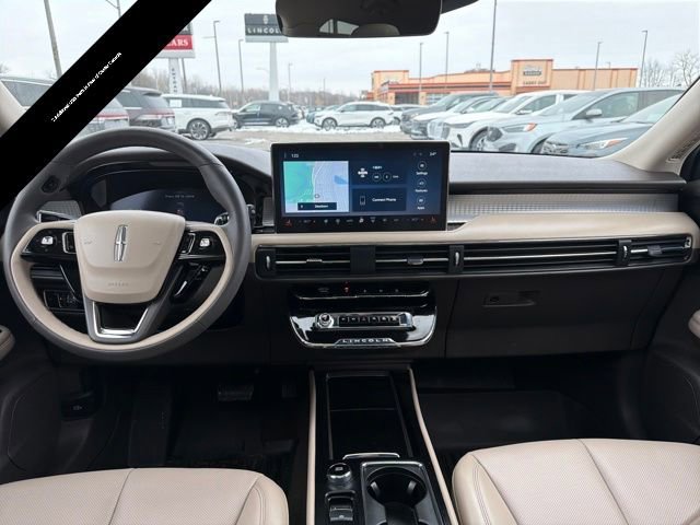 Certified 2024 Lincoln Corsair AWD w/ Equipment Group 101A image 16