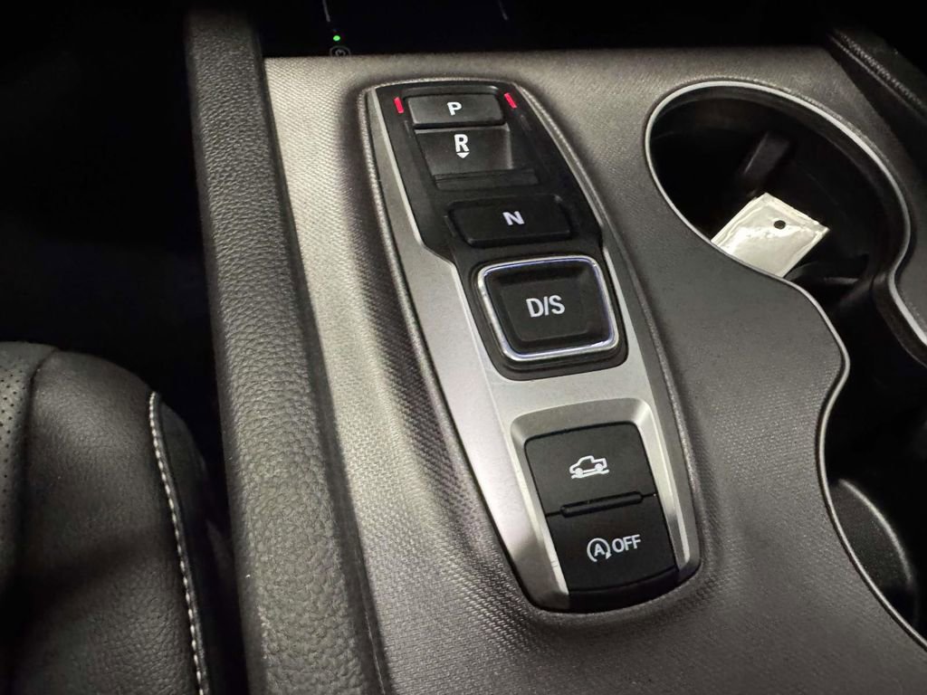 Used 2025 Honda Ridgeline RTL image 25