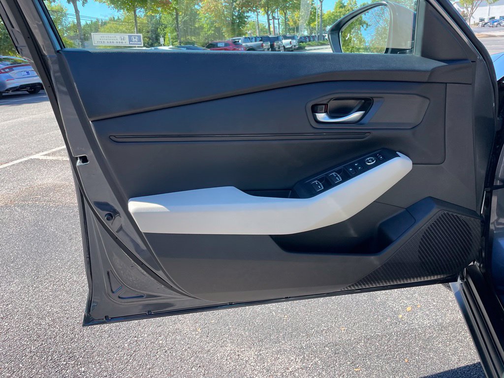 Certified 2024 Honda Accord EX image 23