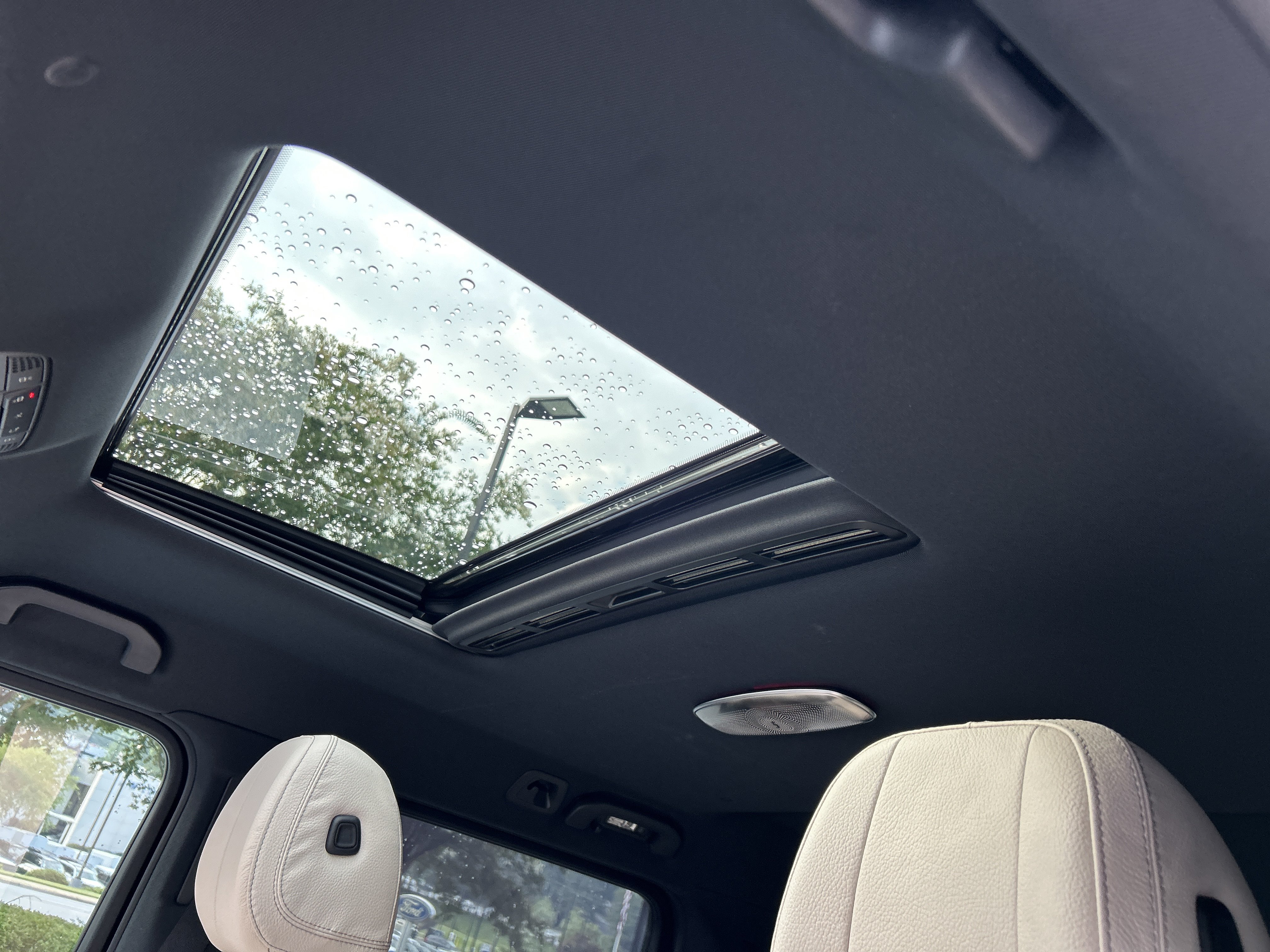 Certified 2025 Mercedes-Benz G 550 image 22