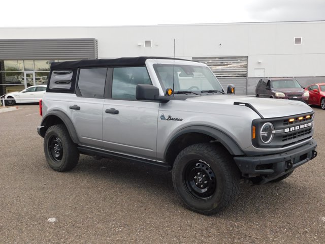 Used 2022 Ford Bronco Black Diamond AWD/4WD image 3