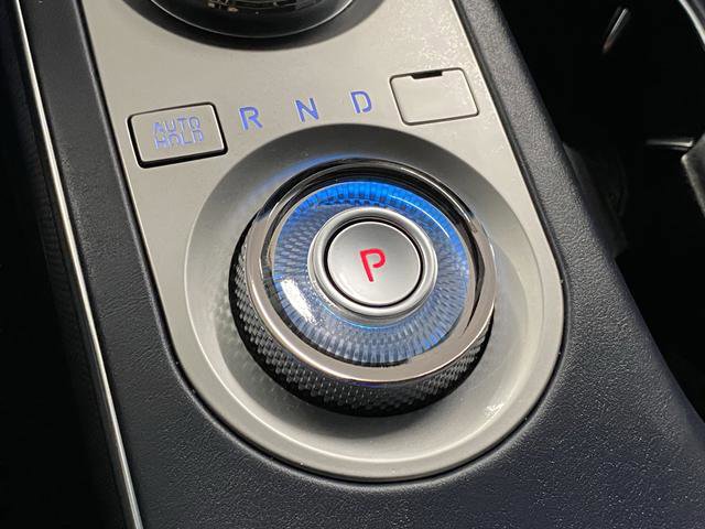 Used 2024 Genesis GV70 2.5T w/ Sport Prestige Package image 22