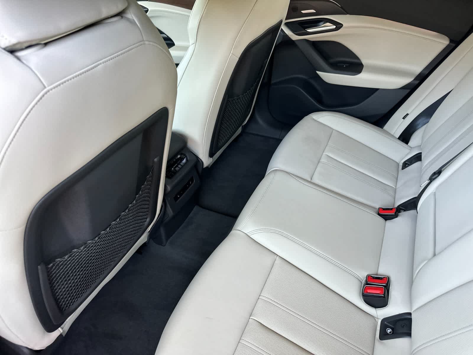 New 2027 Audi A6 e-tron Premium Plus AWD/4WD image 4