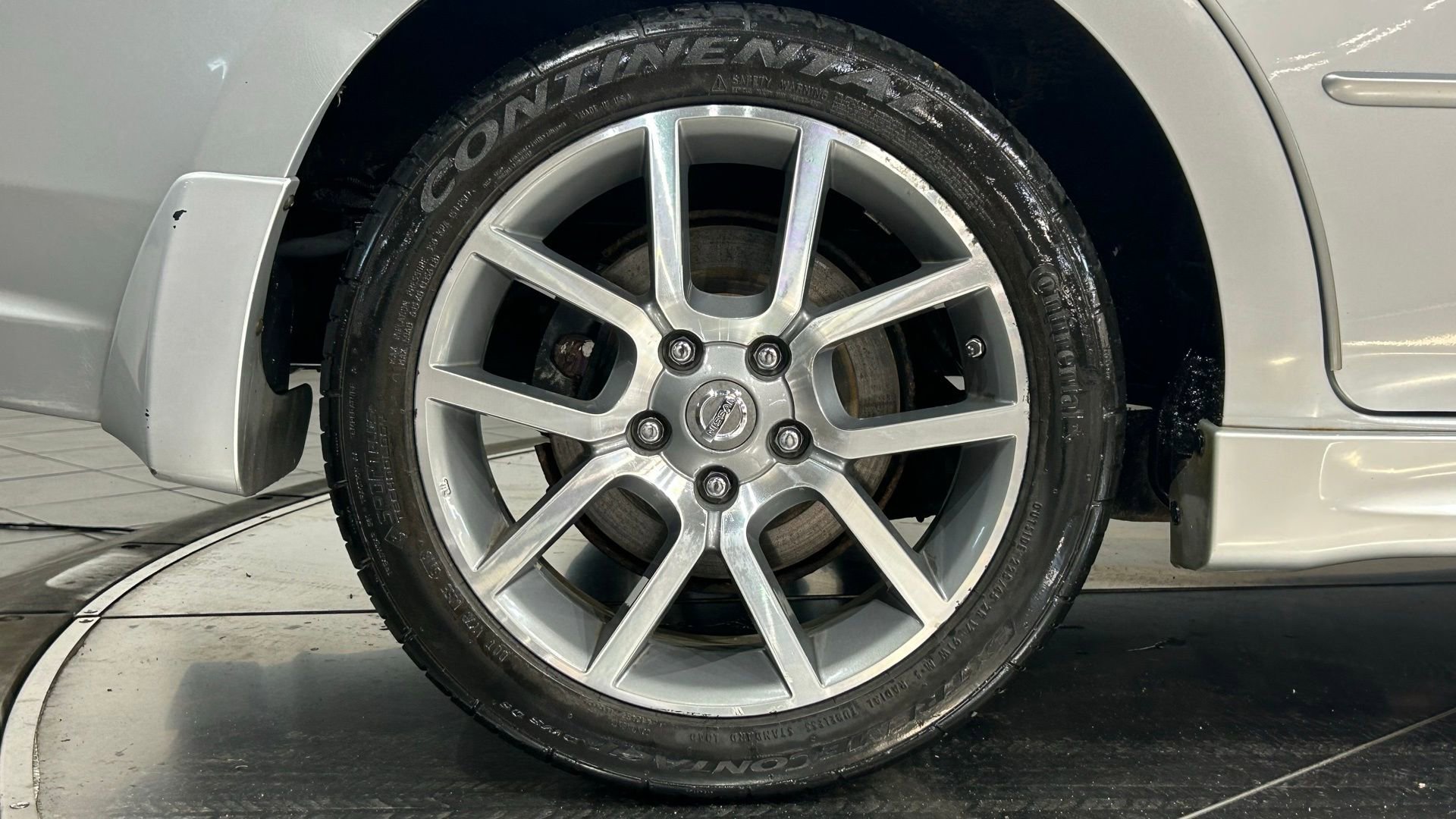 Used 2008 Nissan Sentra SE-R w/ Sunroof Pkg FWD image 20