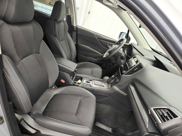 Used 2021 Subaru Forester Premium image 36