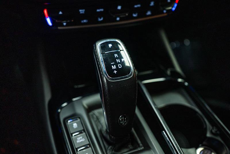 Used 2023 Maserati Levante Modena image 22