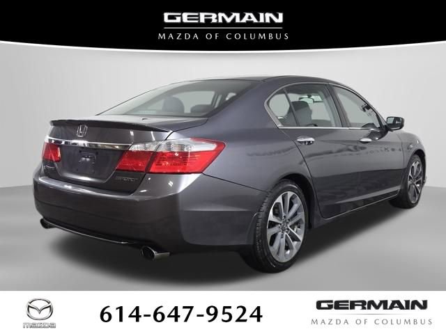 Used 2015 Honda Accord Sport image 8