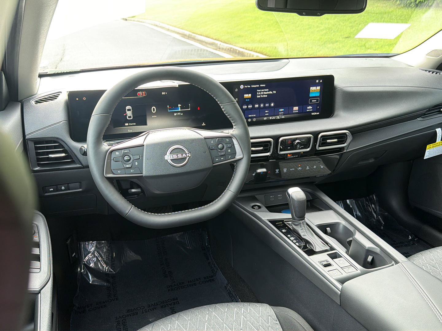 New 2027 Nissan Sentra SV w/ SV Convenience Package FWD image 17