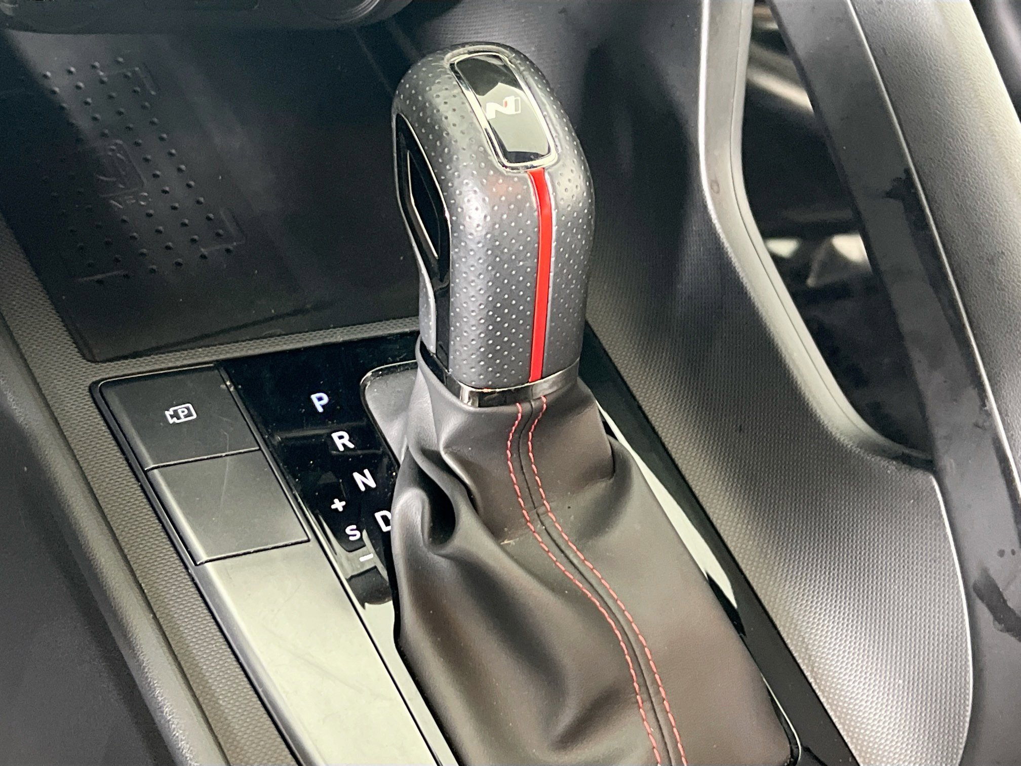 Used 2023 Hyundai Elantra N Line image 17