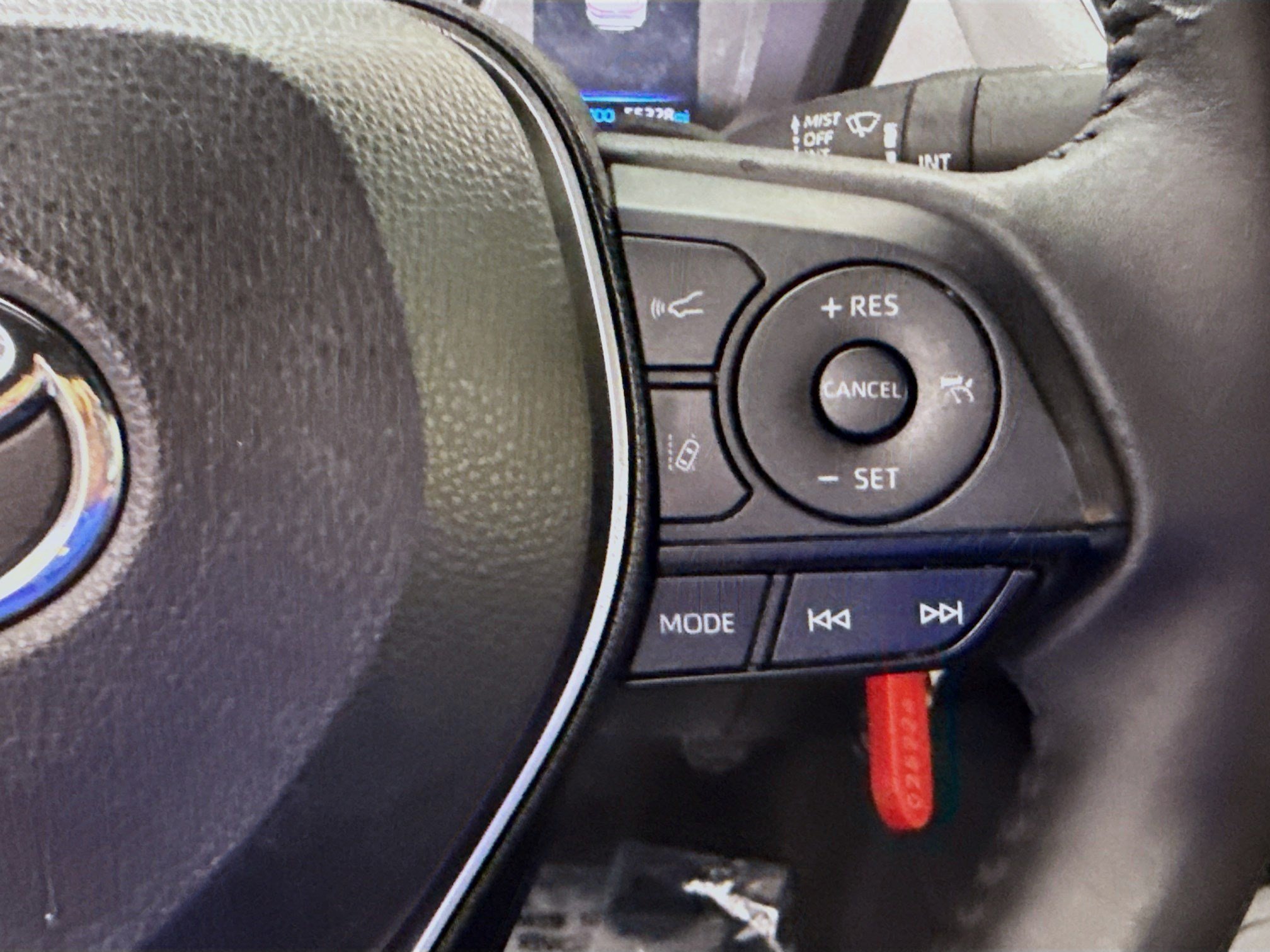 Used 2020 Toyota Corolla SE FWD image 15