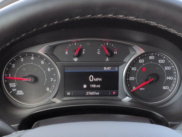 Used 2024 GMC Terrain SLT w/ Tech Package FWD image 25