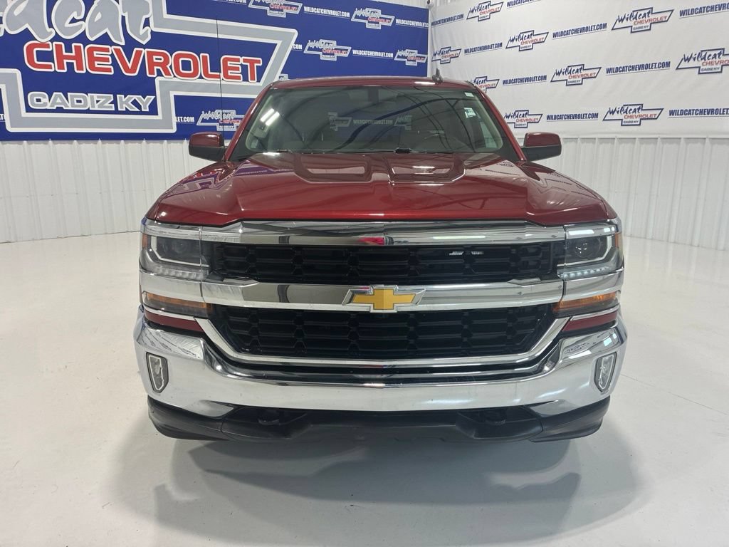 Used 2018 Chevrolet Silverado 1500 LT w/ All Star Edition AWD/4WD image 10