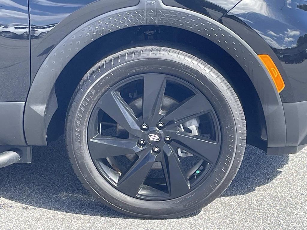 Used 2024 Hyundai Santa Cruz Night image 9