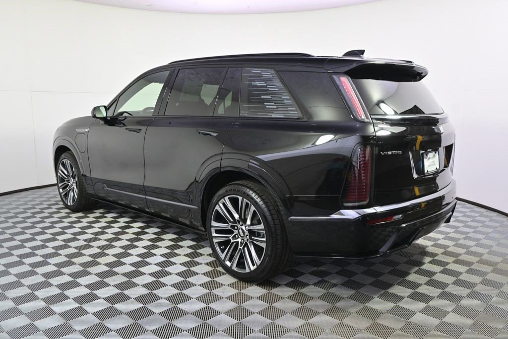 Certified 2026 Cadillac Vistiq Platinum w/ LPO, Floor Liner Package AWD/4WD image 3