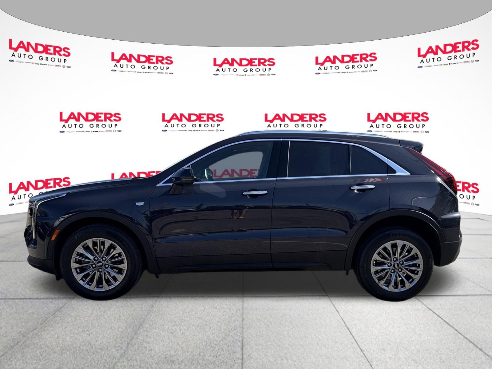 Used 2024 Cadillac XT4 Premium Luxury FWD image 6