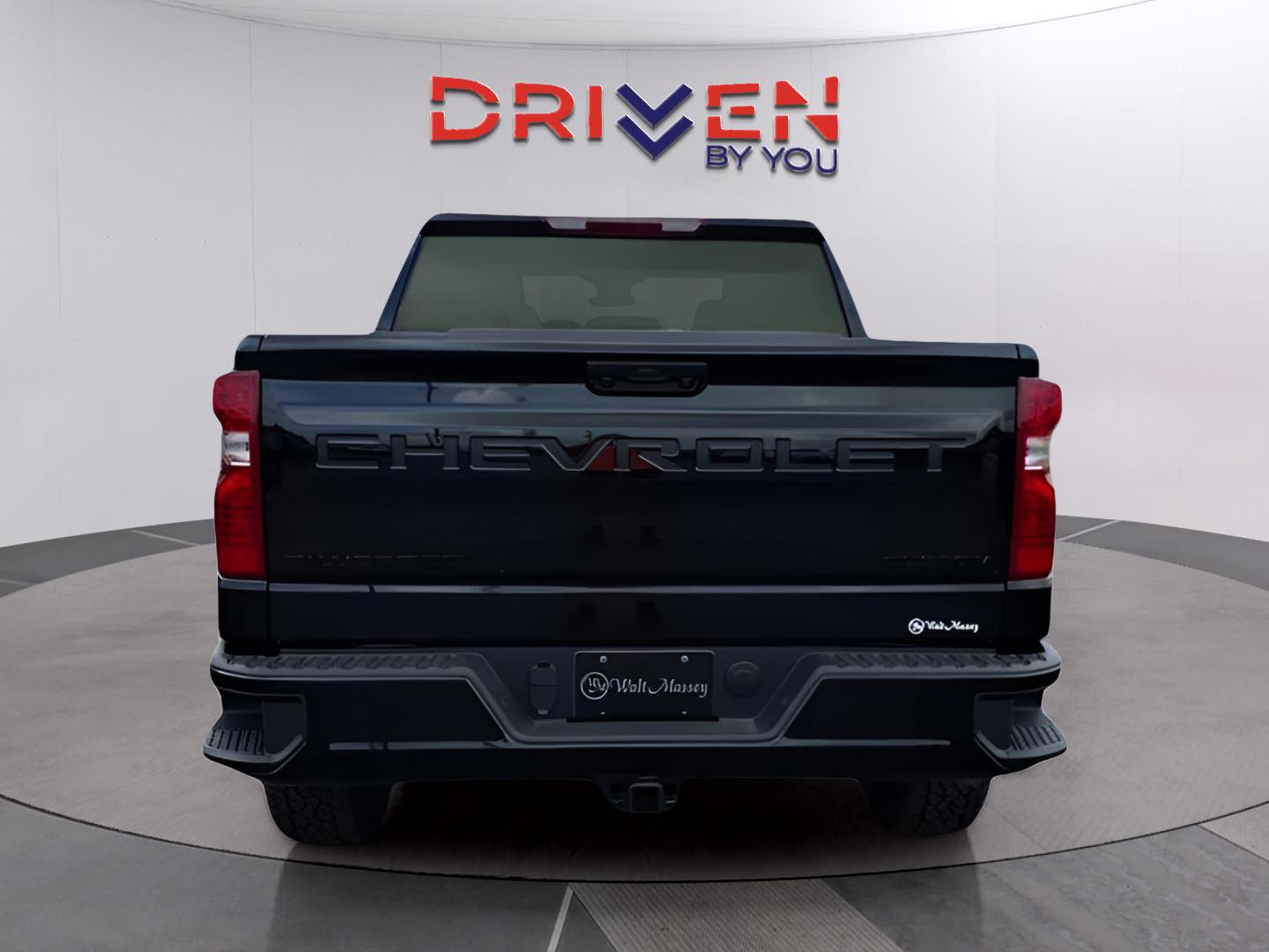 New 2026 Chevrolet Silverado 1500 Custom w/ LPO, Dark Essentials Package image 4