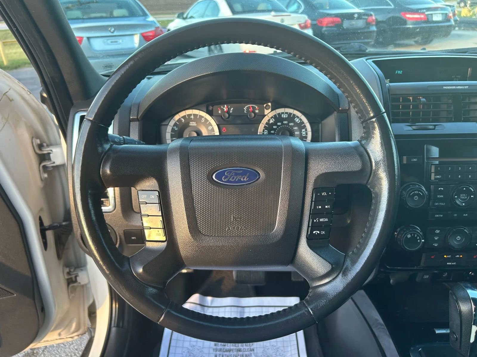 Used 2011 Ford Escape Limited image 21