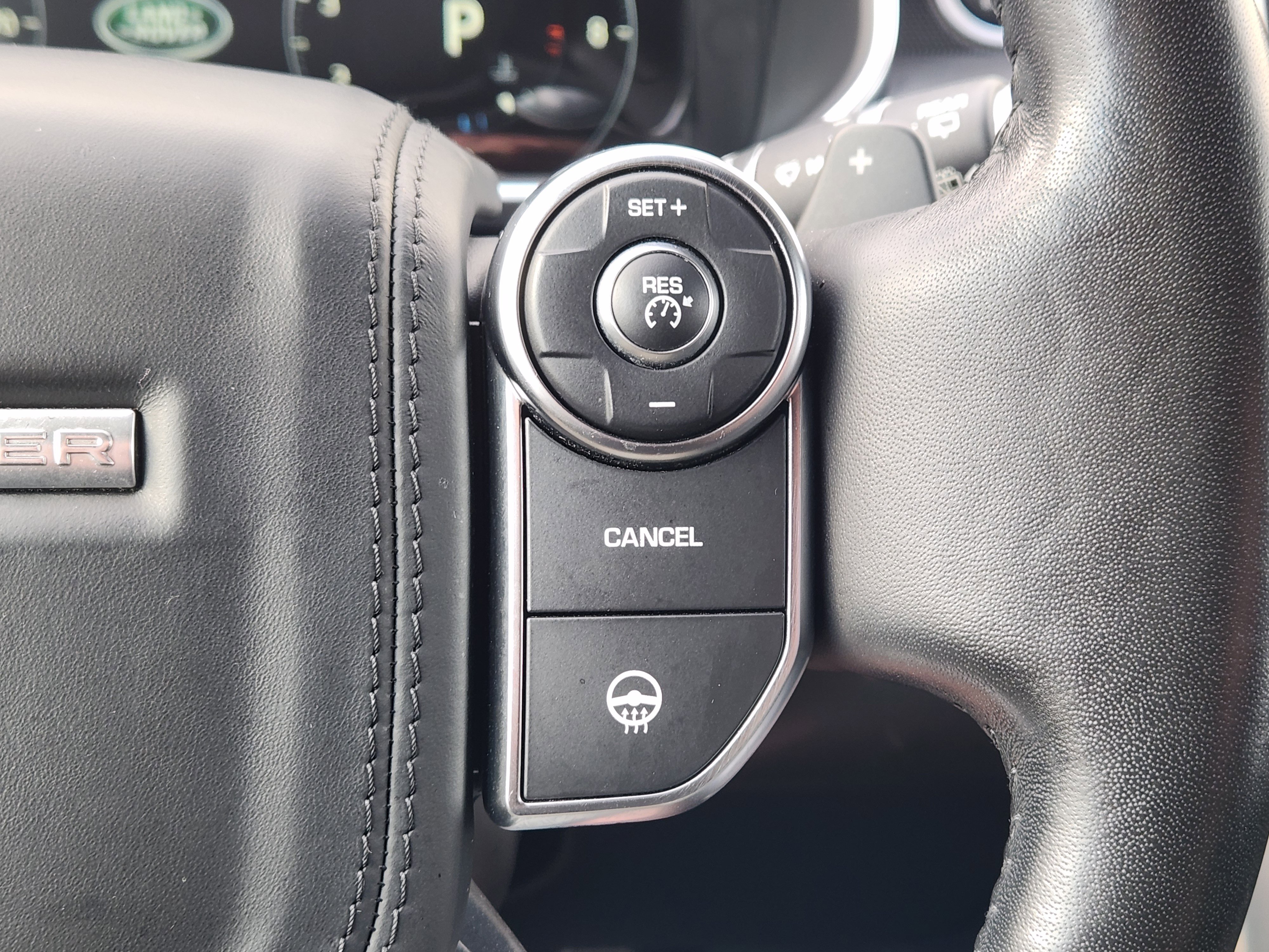 Used 2017 Land Rover Range Rover Long Wheelbase Supercharged image 29