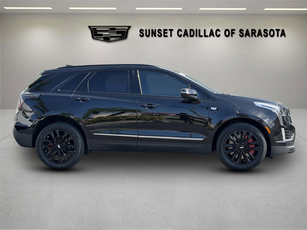 Certified 2023 Cadillac XT5 Sportv w/ Technology Package AWD/4WD image 8