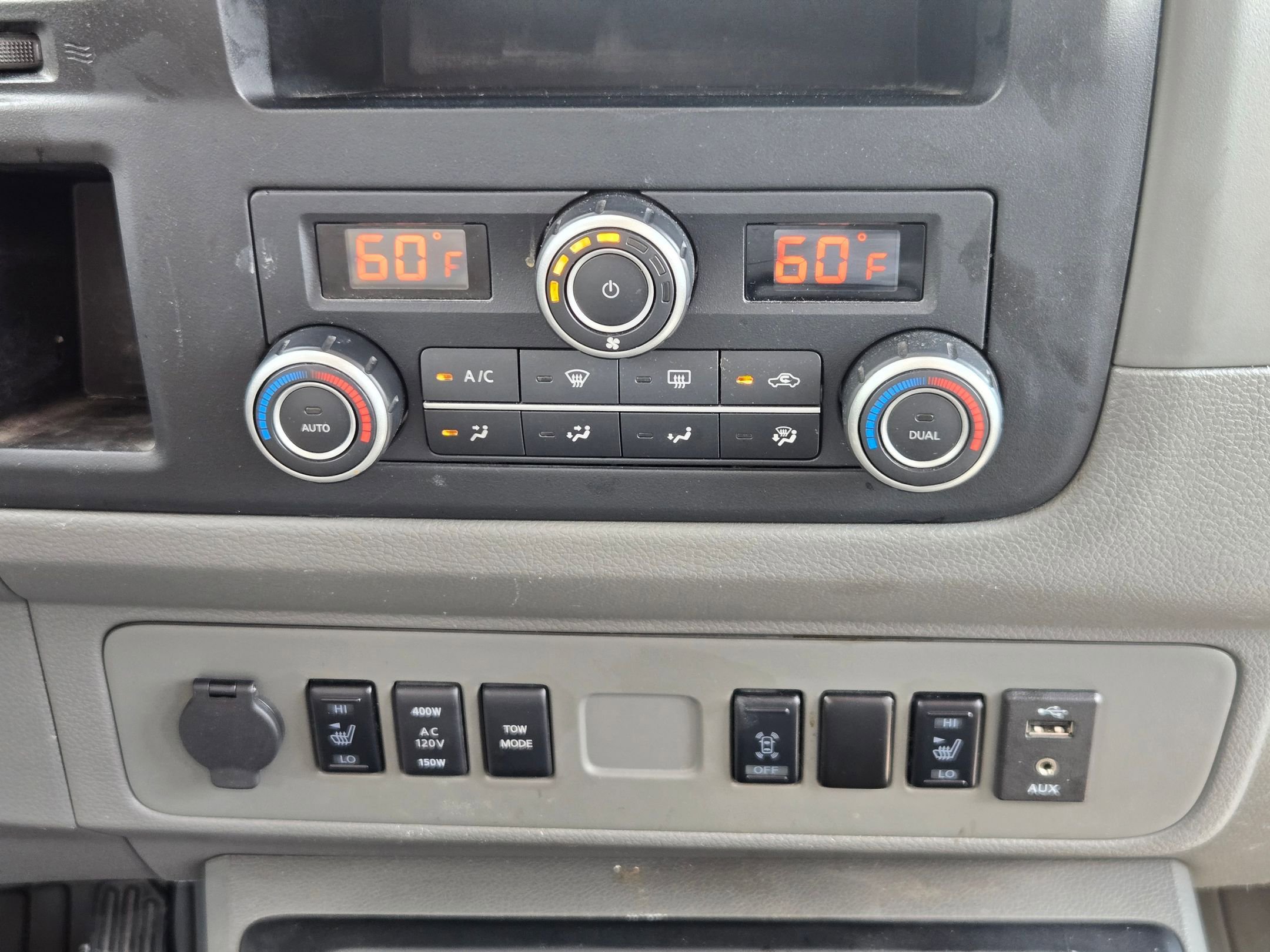 Used 2020 Nissan NV 3500 SL RWD image 19