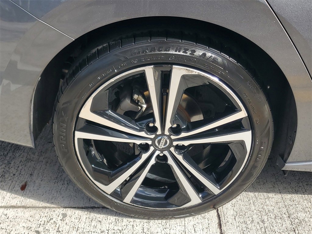 Certified 2020 Nissan Sentra SR image 7