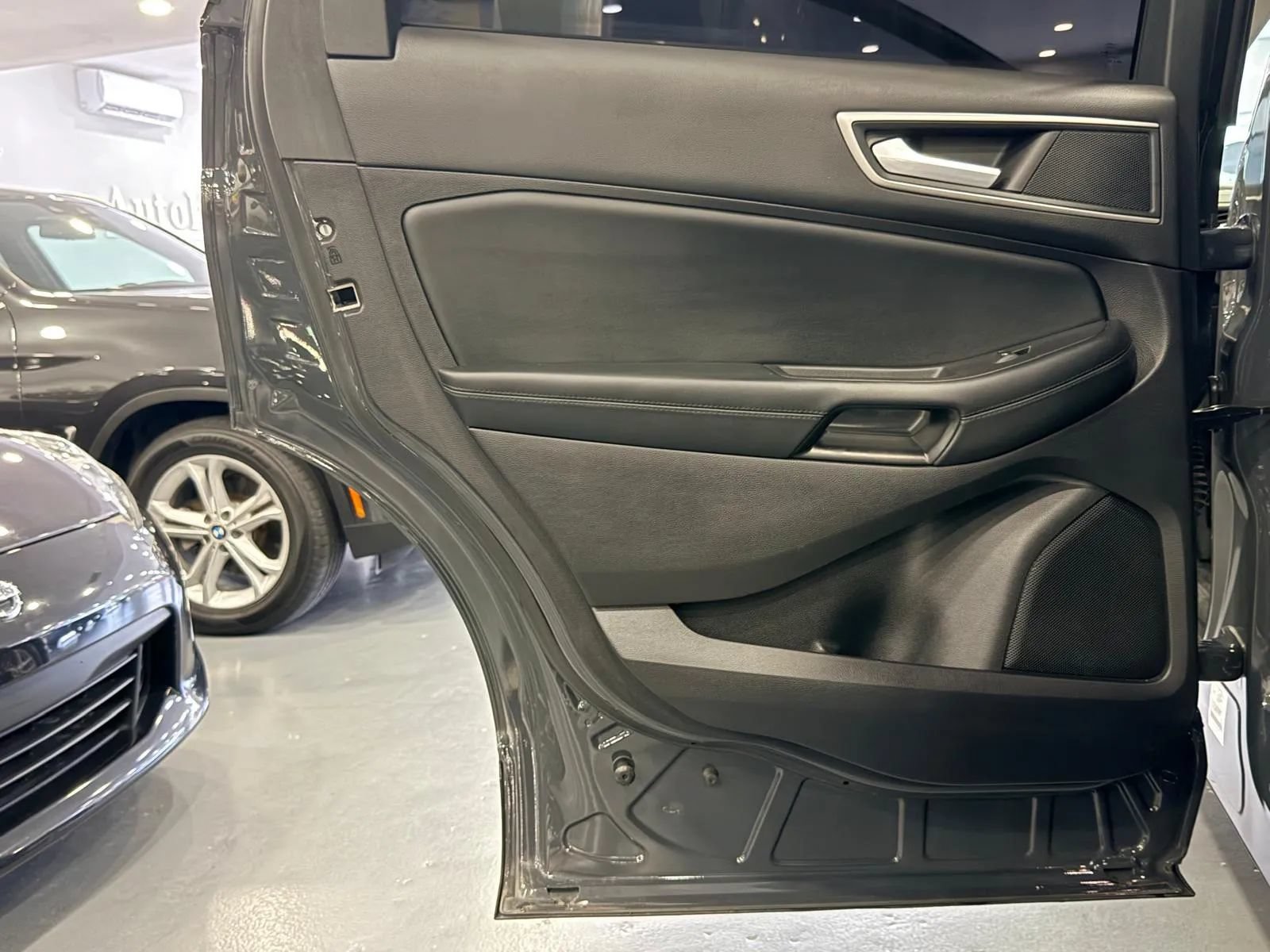 Used 2021 Ford Edge SEL FWD image 32