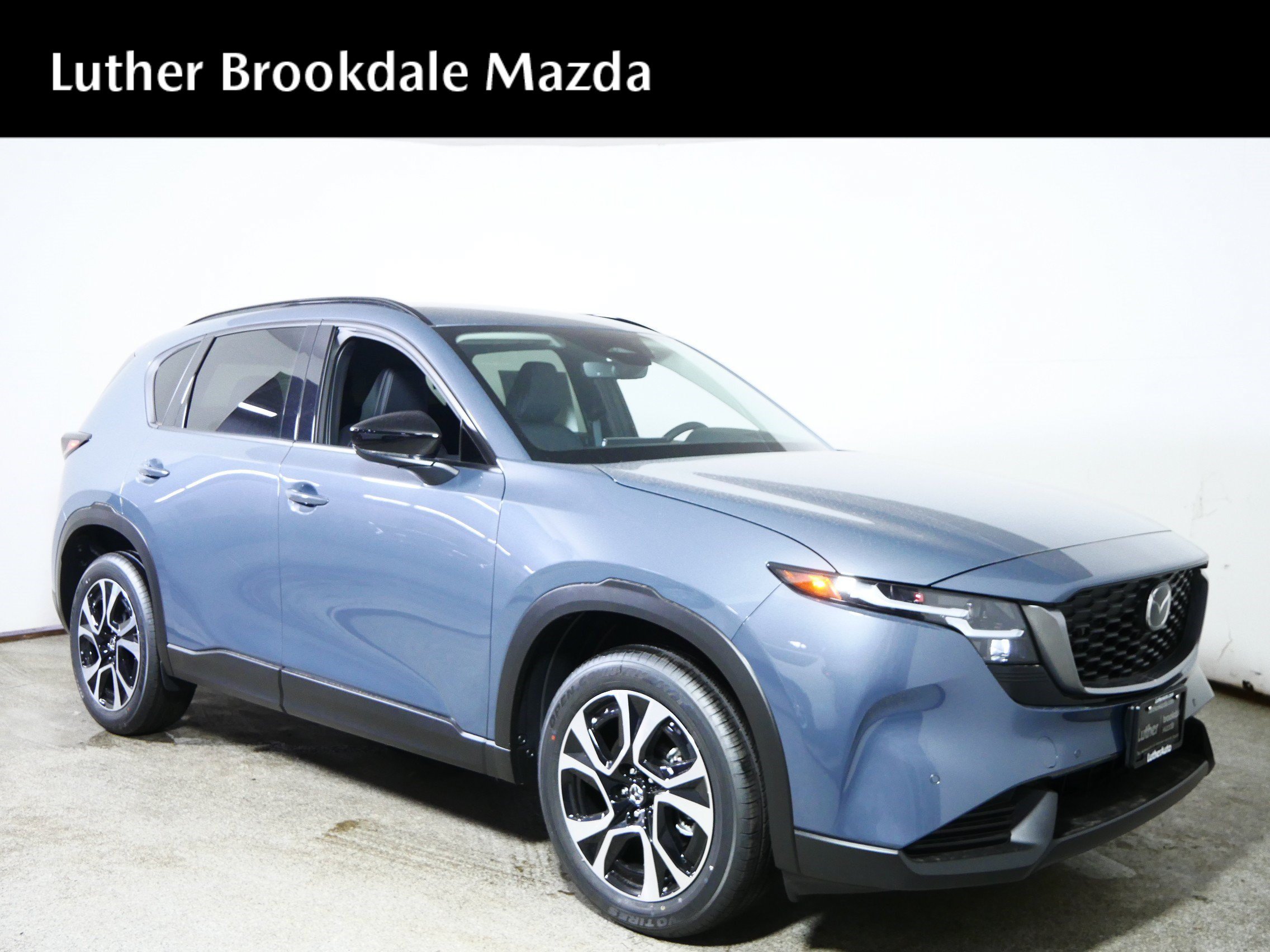 New 2026 MAZDA CX-5 Preferred AWD/4WD image 1