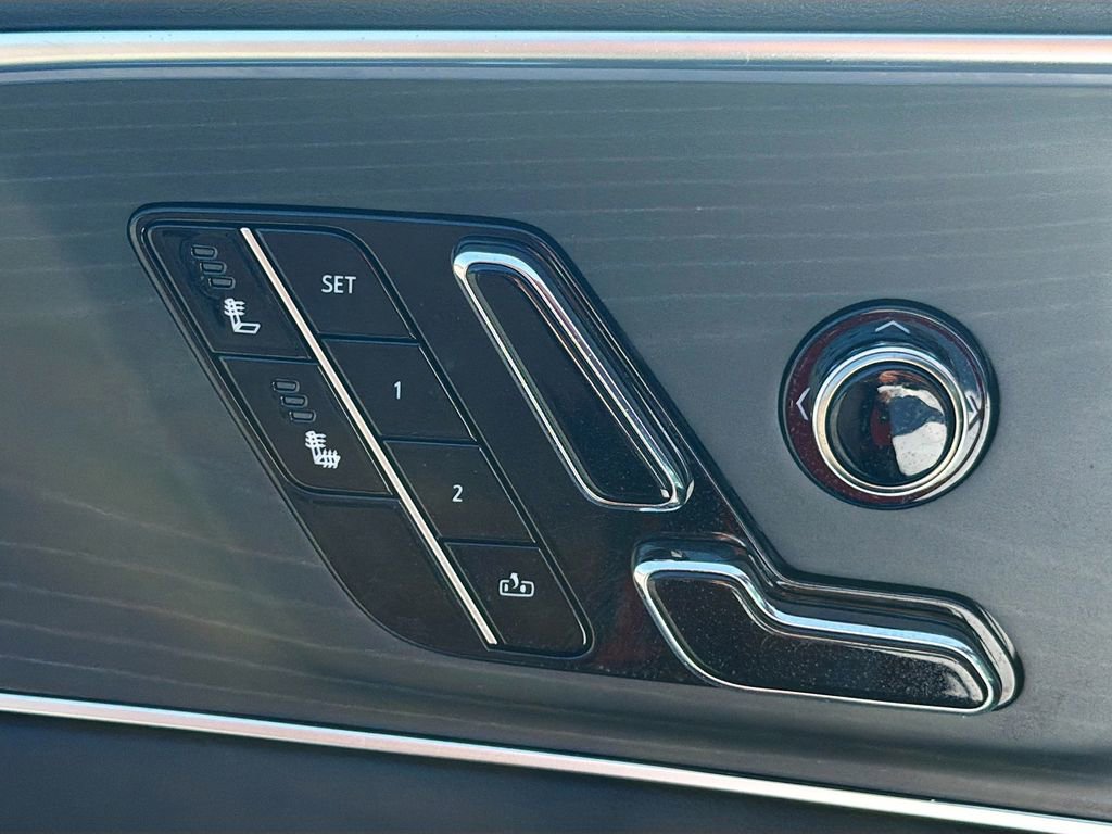 New 2025 Cadillac Lyriq Sport image 20