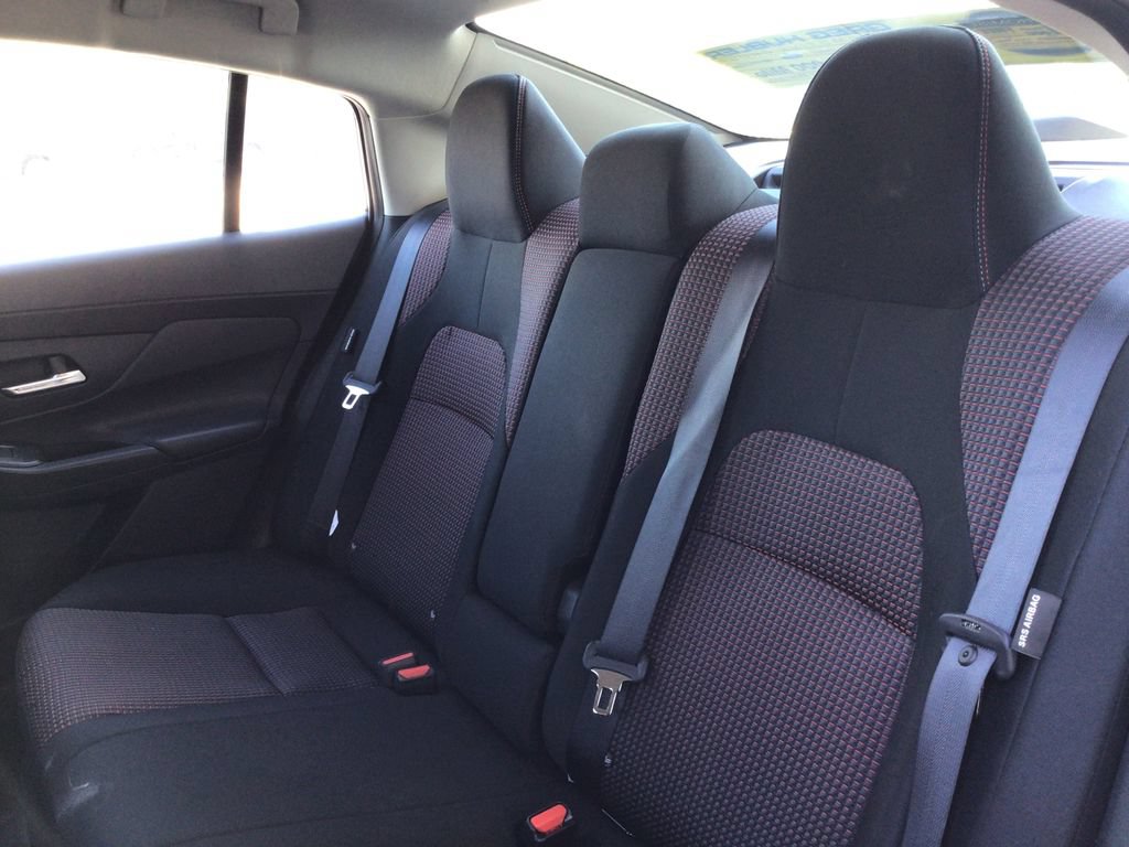 Used 2026 Nissan Sentra SR w/ Floor Mat Package FWD image 32