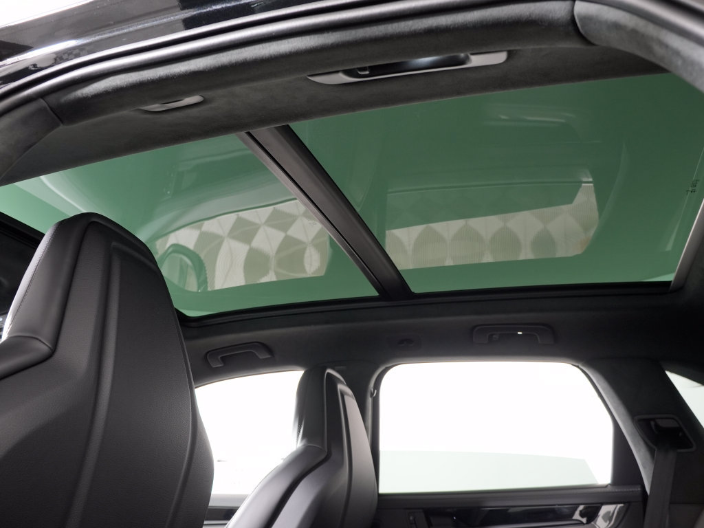 New 2026 Porsche Cayenne GTS AWD/4WD image 19