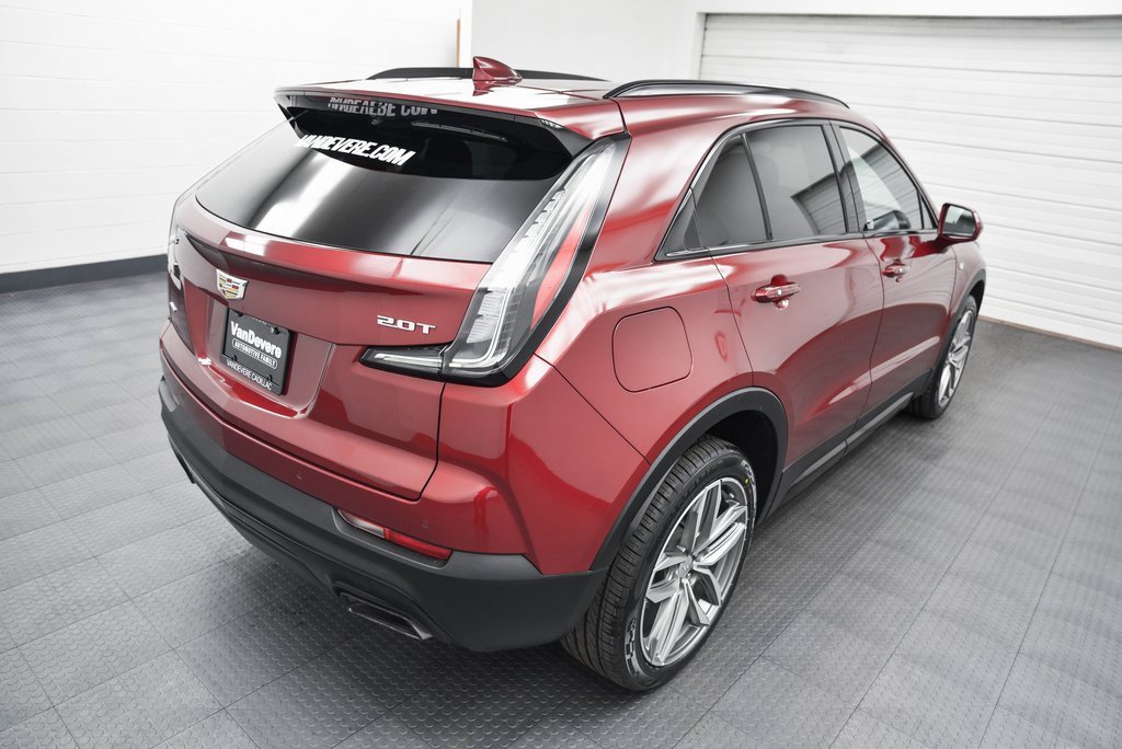 Used 2019 Cadillac XT4 Sport image 7