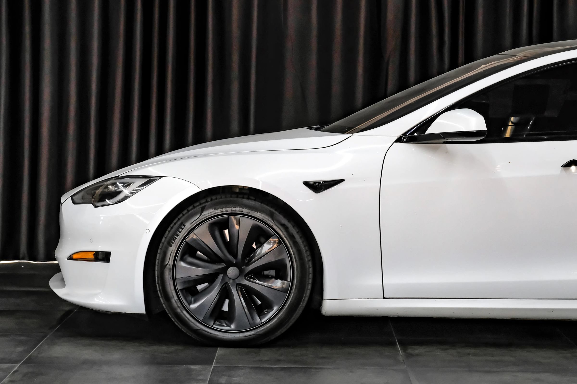 Used 2022 Tesla Model S AWD/4WD image 13