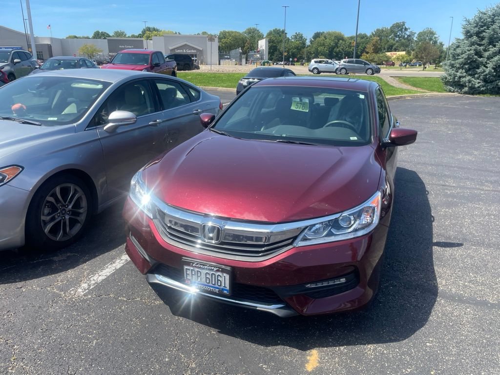 Used 2016 Honda Accord Sport image 3