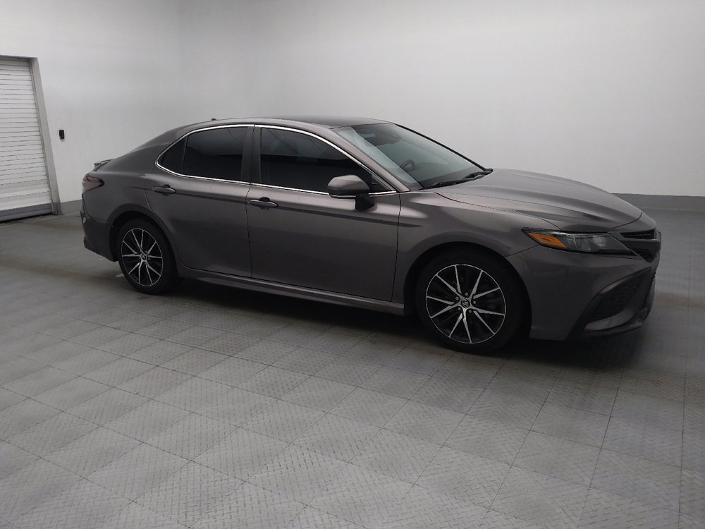 Used 2022 Toyota Camry SE FWD image 11
