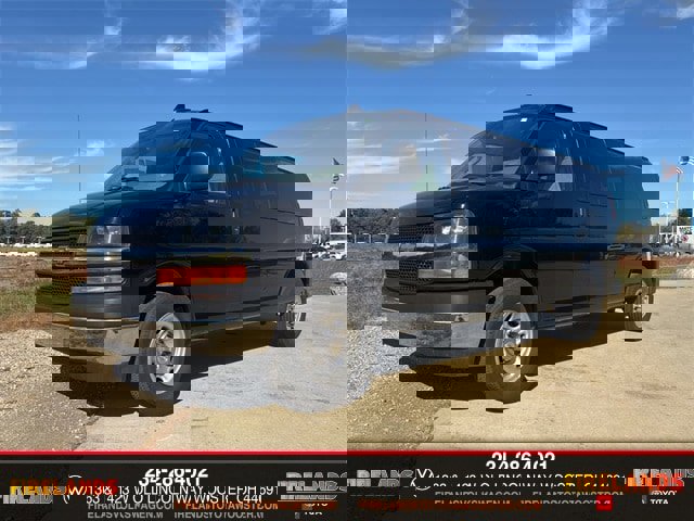 Used 2024 Chevrolet Express 3500 LT w/ LT Preferred Equipment Group