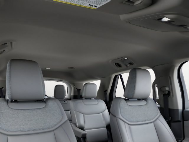 Used 2027 Ford Explorer Active w/ Active Comfort Package AWD/4WD image 21
