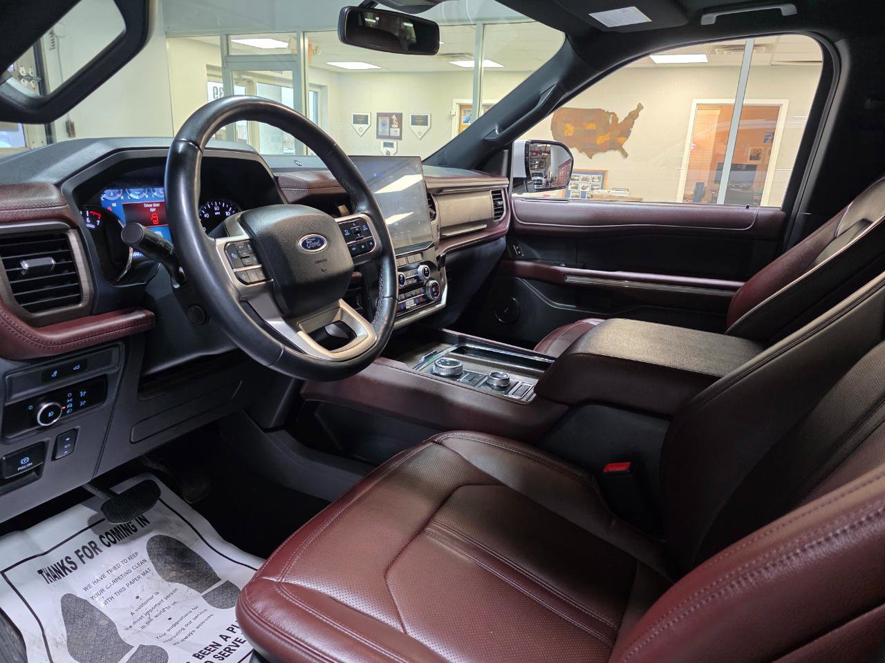 Used 2024 Ford Expedition Max Limited image 15