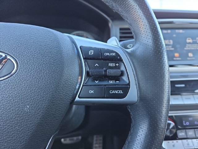 Used 2018 Hyundai Sonata Sport FWD image 17