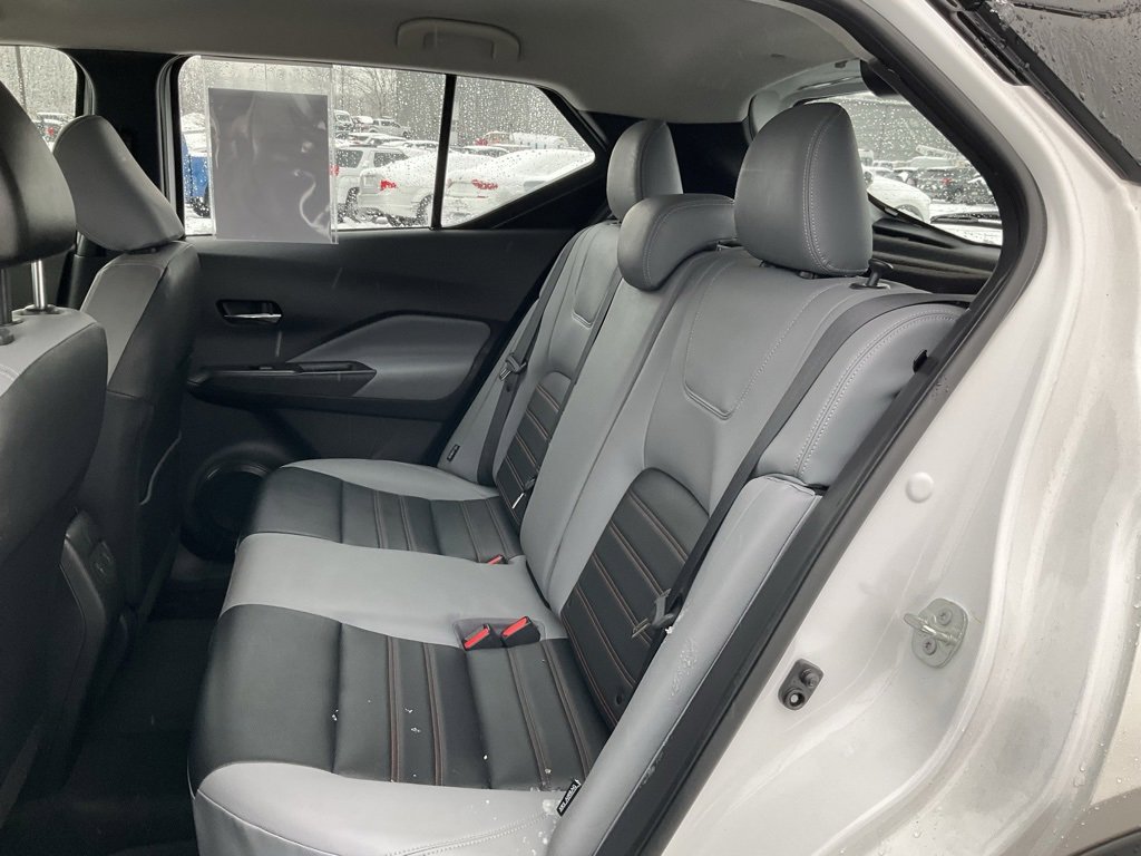 Used 2023 Nissan Kicks SR w/ SR Premium Package image 22