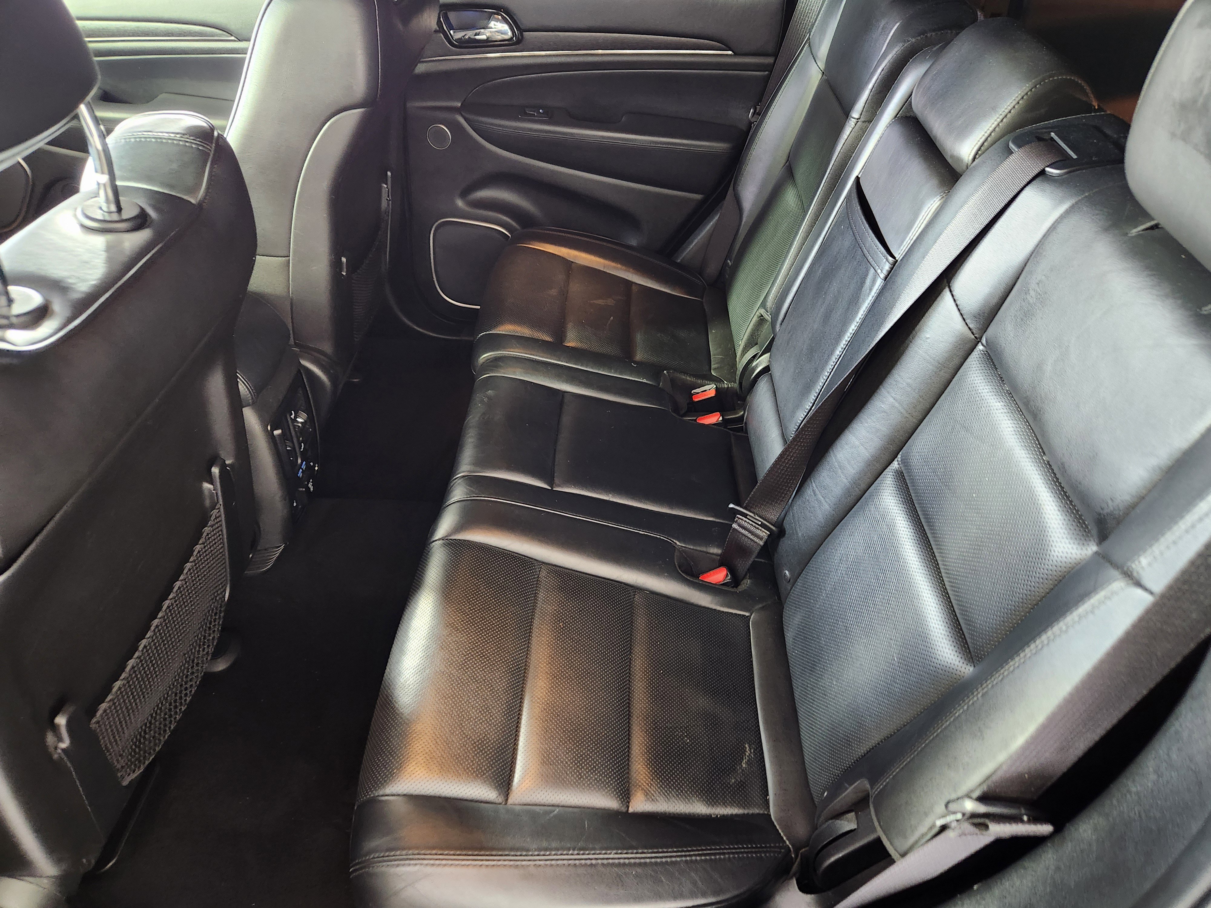 Used 2021 Jeep Grand Cherokee High Altitude image 14