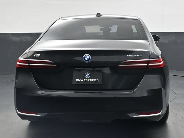 Certified 2025 BMW i5 eDrive40i w/ Premium Package RWD image 6