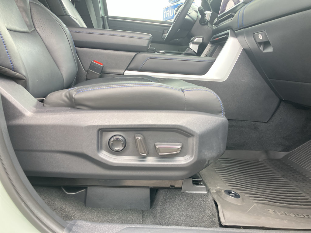 Used 2025 Toyota Tundra Platinum AWD/4WD image 20