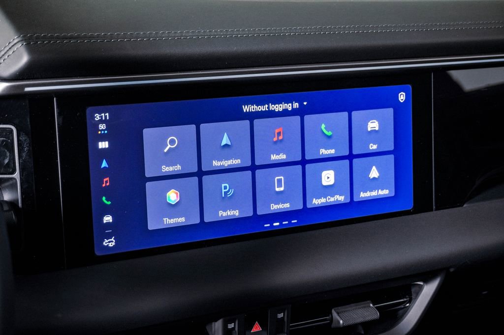 New 2026 Porsche Macan 4 Electric image 22