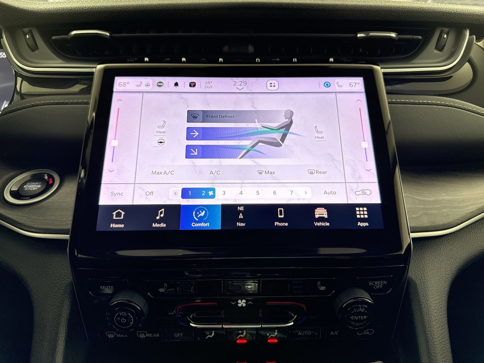 Used 2023 Jeep Grand Cherokee Limited w/ Black Appearance Package image 21