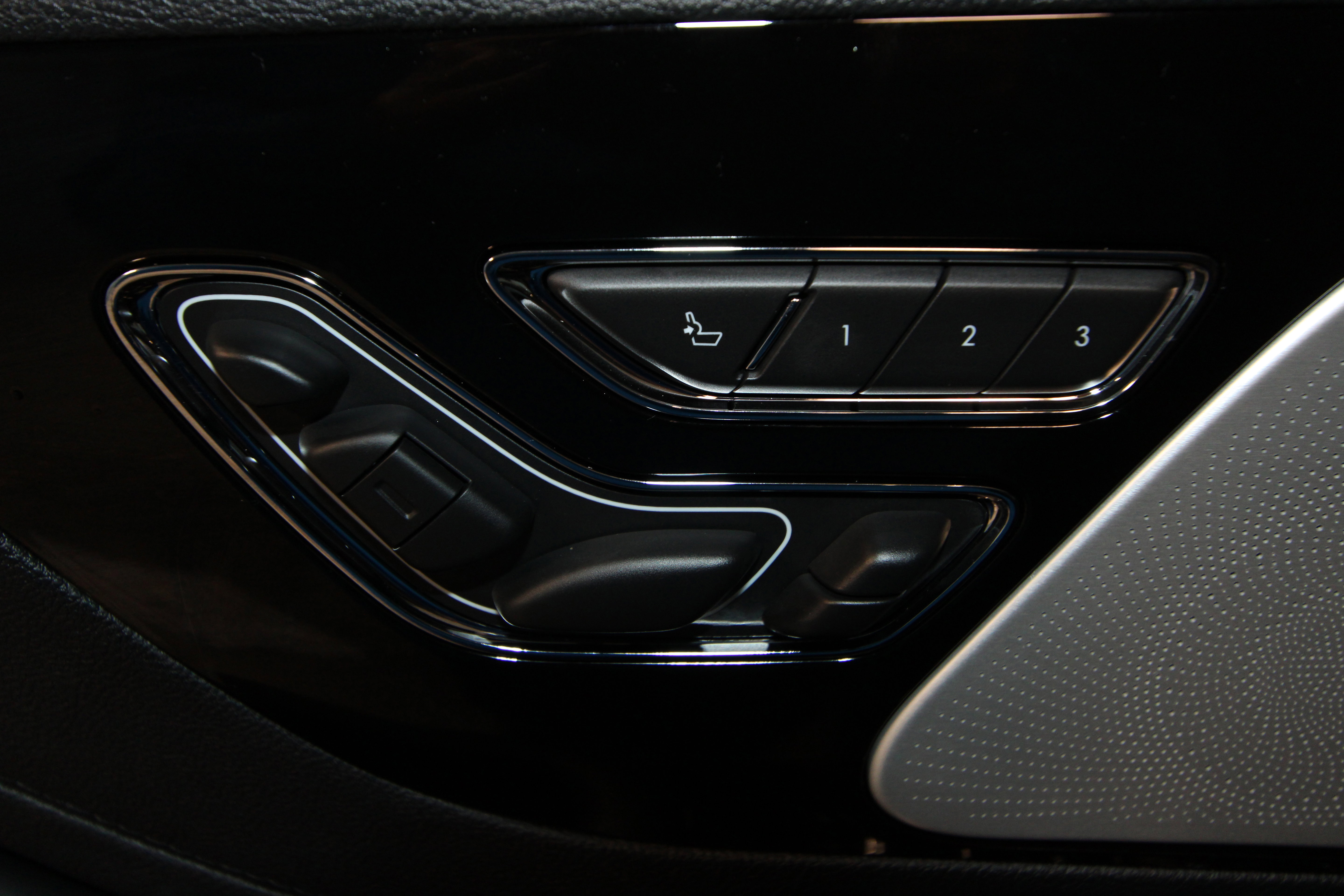 New 2026 Lincoln Aviator Reserve image 7