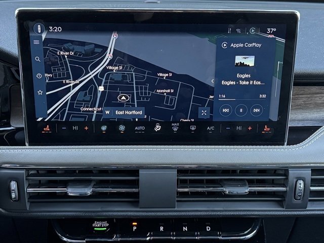 Used 2023 Lincoln Corsair Reserve w/ Equipment Group 201A image 22