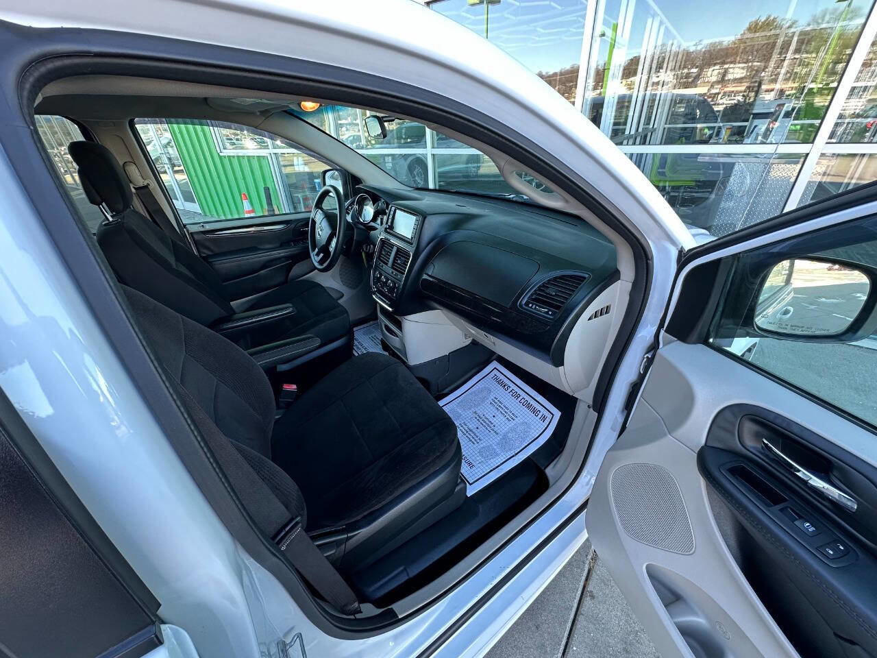 Used 2017 Dodge Grand Caravan SE w/ Power Window Group image 20