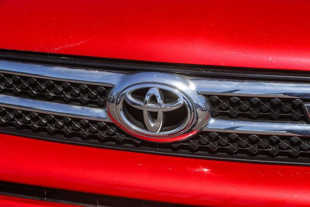 Used 2008 Toyota RAV4 Limited image 7