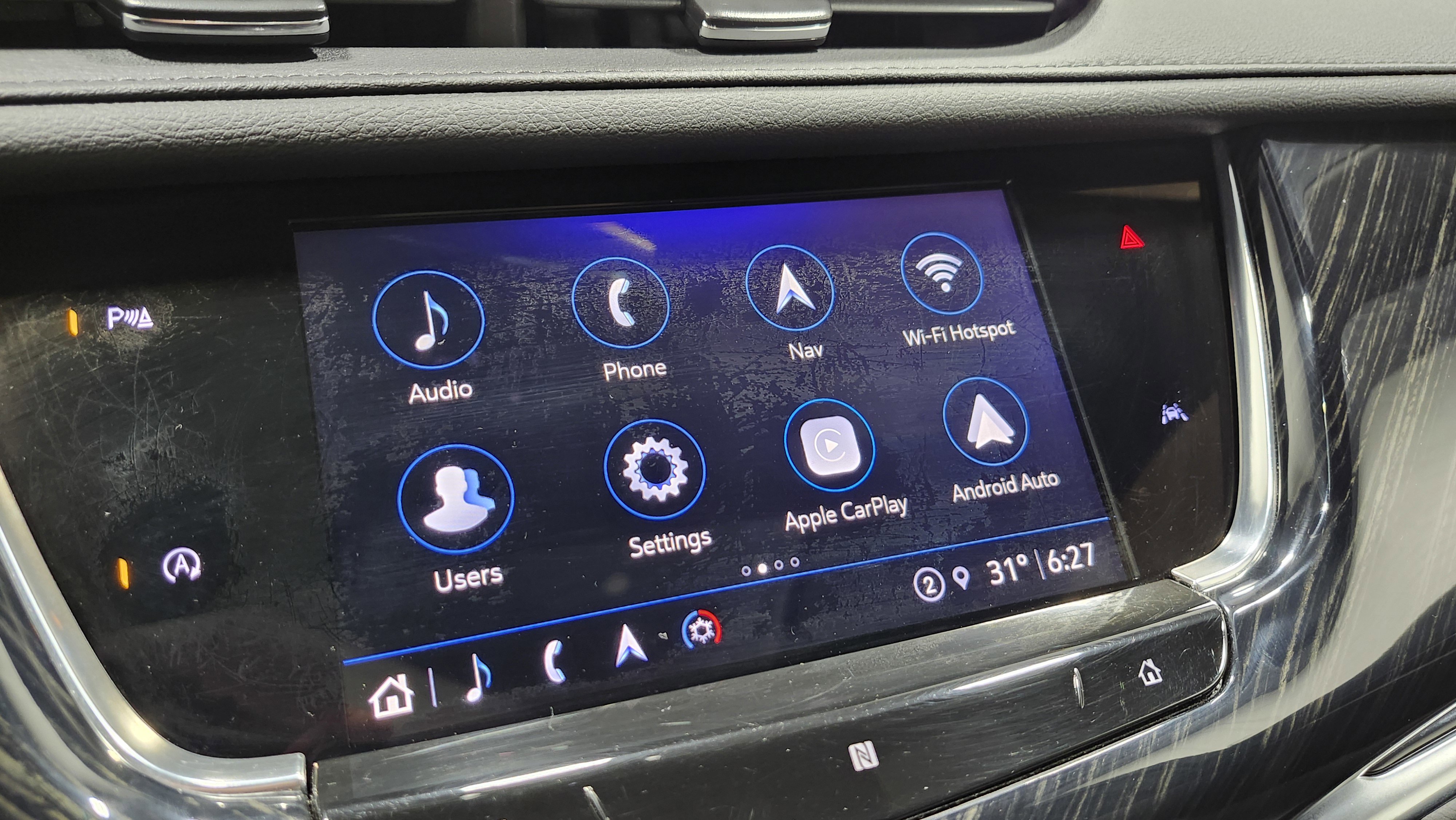 Used 2021 Cadillac XT6 Premium Luxury image 8