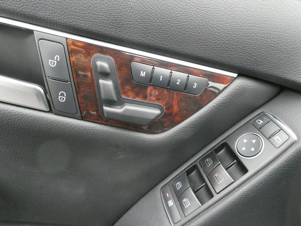 Used 2012 Mercedes-Benz C 300 4MATIC Sedan image 10
